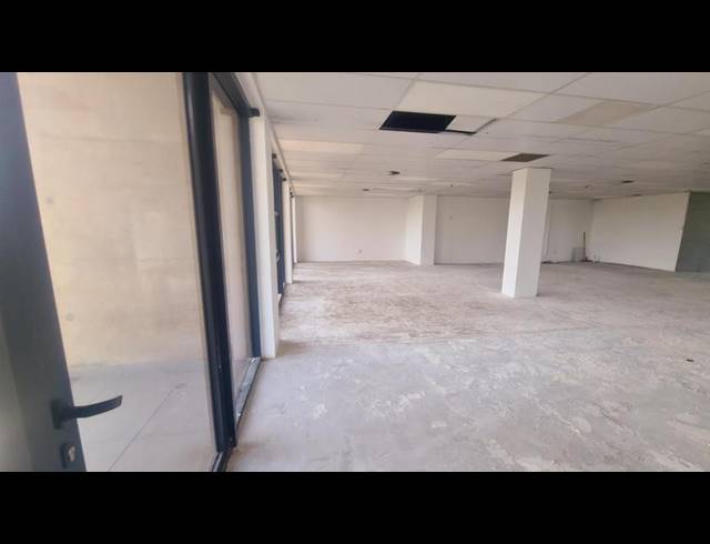 BUSINESS PROPERTY TO RENT IN MENLYN